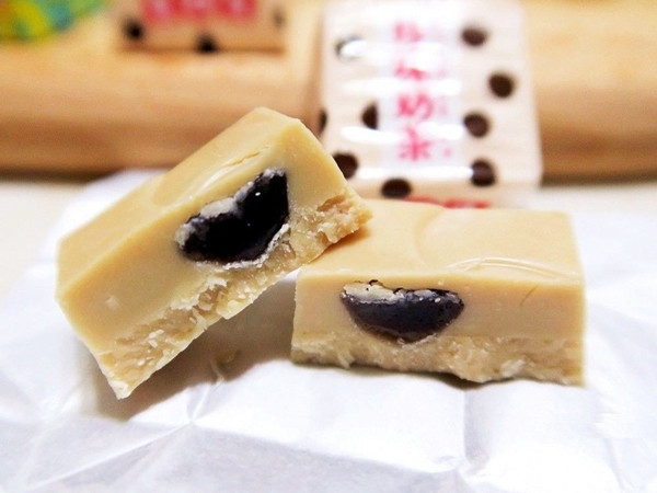 Không chỉ món lạ bánh trà sữa, kẹo ngọt trân châu cũng đang gây "bão" với teen!