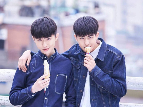 Màn ảnh xứ Trung đang chao đảo vì hai mỹ nam vừa đẹp vừa giỏi này