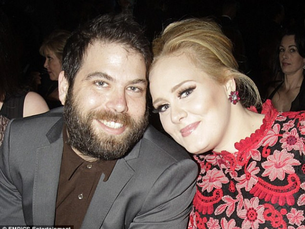 Adele ly dị, bạn đoán xem album tiếp theo sẽ phá kỷ lục gì?