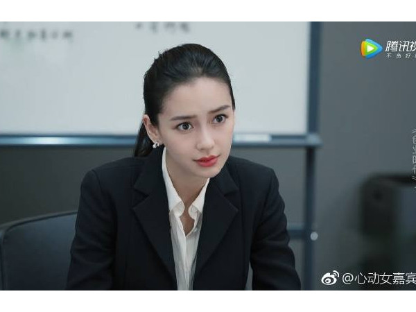 Angelababy xinh thì xinh, nhưng vẫn gây ngán ngẩm vì "chỉ biết trợn mắt" trong phim mới