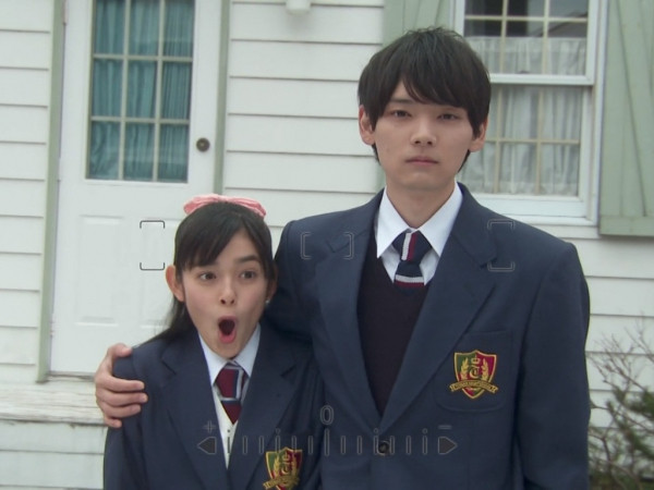 Những cặp đôi đũa lệch “nàng mét rưỡi - chàng mét tám” dễ thương trên màn ảnh châu Á