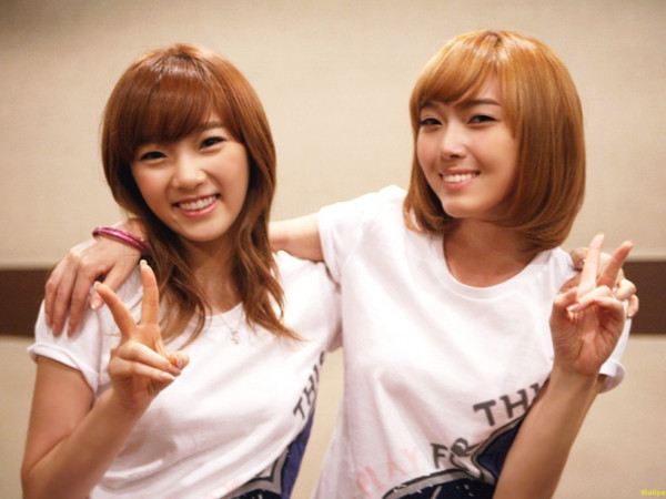 Nghi án "mẹ ghẻ" SM cũng ngầm mong Taeyeon và Jessica "tái hợp"? 