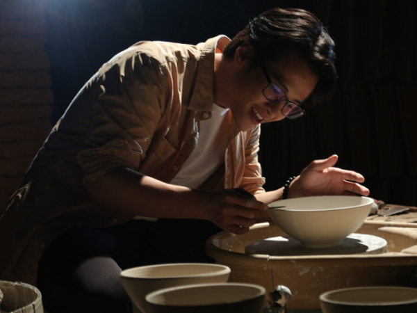 Ca sĩ Hà Anh Tuấn lần đầu hợp tác cùng Tiên Cookie trong phim ngắn cảm động về mẹ