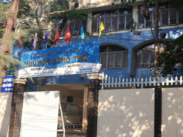 Nổ bình gas khi thi nấu ăn, 2 học sinh Sài Gòn bị thương