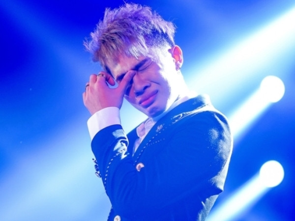 Jack & K-ICM bật khóc khi nhìn lại chặng đường đã qua trong buổi fan meeting đầu tiên