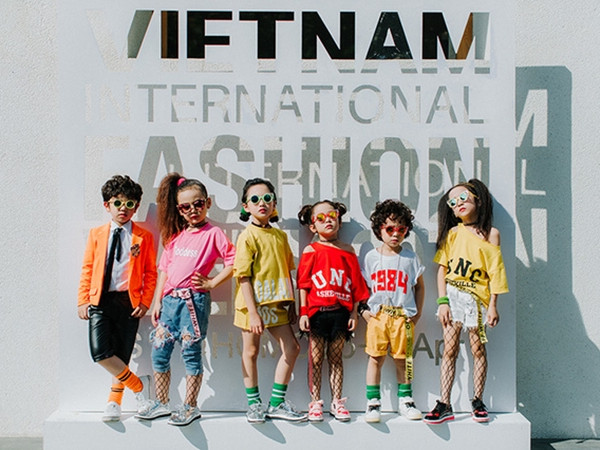 Tuần lễ TT Quốc tế VN Thu Đông 2018 chính thức khởi động với buổi casting mẫu tại Hà Nội