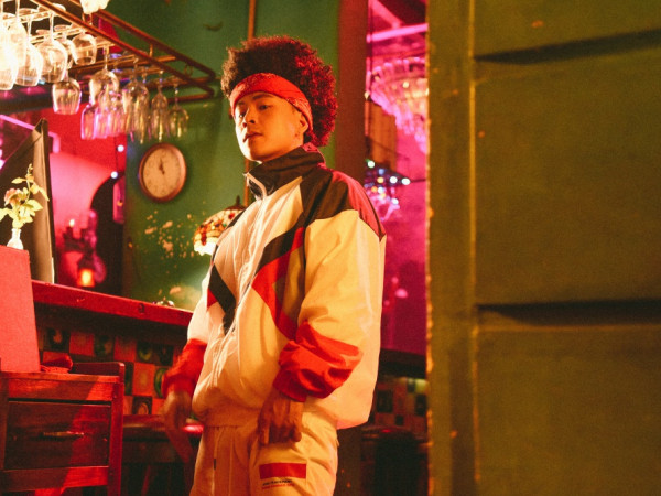 Cả thế giới ra mà xem: rapper Binz sẽ một lần "chơi lớn", hát Bolero trong sản phẩm mới?