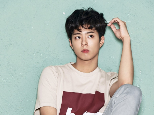 Fan "mừng húm" khi phát hiện “chàng trai hoàn hảo” Park Bo Gum cũng có nhược điểm cực bự