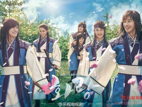 Hwarang: Minho (SHINee) than thở về việc bị tát, V (BTS) sợ Park Seo Joon