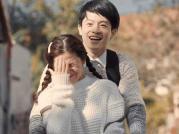 Oanh Kiều xuất hiện trong trailer phim mới, chính thức “nhấn chìm thuyền” Harry Lu - B Trần