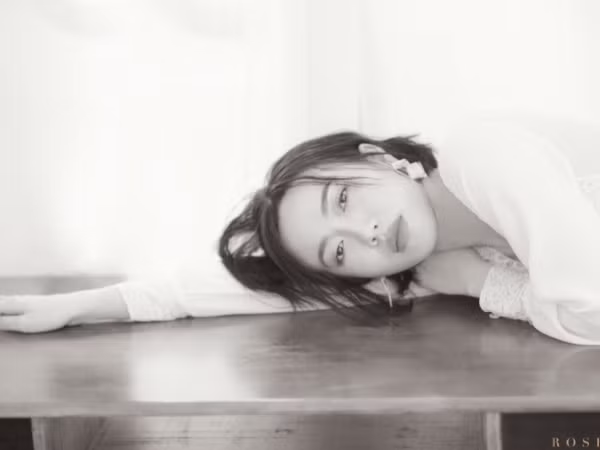 Rũ bỏ hình tượng "lầy lội", Diệu Nhi hóa cô nàng mộng mơ trong bộ ảnh đậm chất Nhật Bản