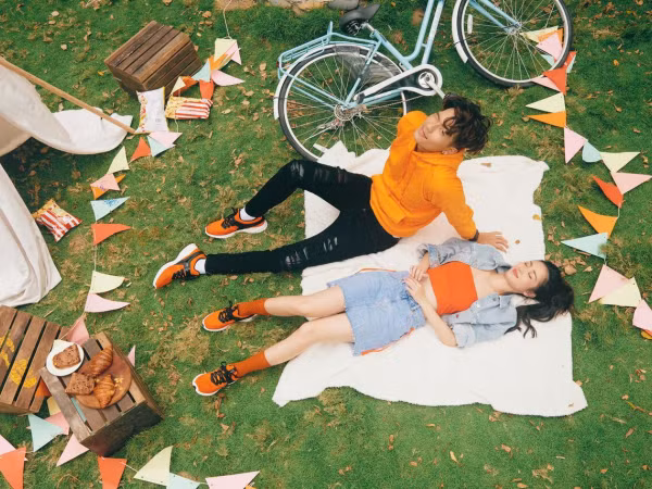Fan vào mà xem những khoảnh khắc ngọt ngào "đốn tim" của Jun Vũ và Yoon Trần kìa!