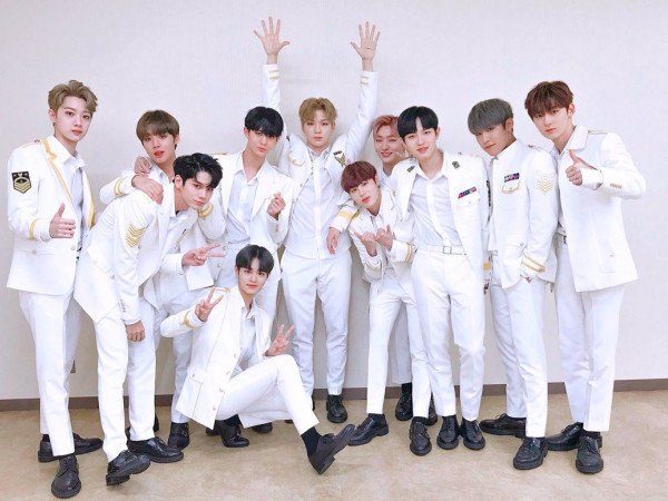 Wanna One thảo luận kéo dài hợp đồng, cư dân mạng phản ứng trái chiều
