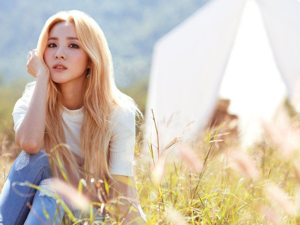 G-Dragon chỉ cần nói một câu thôi, Sandara Park đã phải thay đổi hẳn phong cách trang điểm của mình