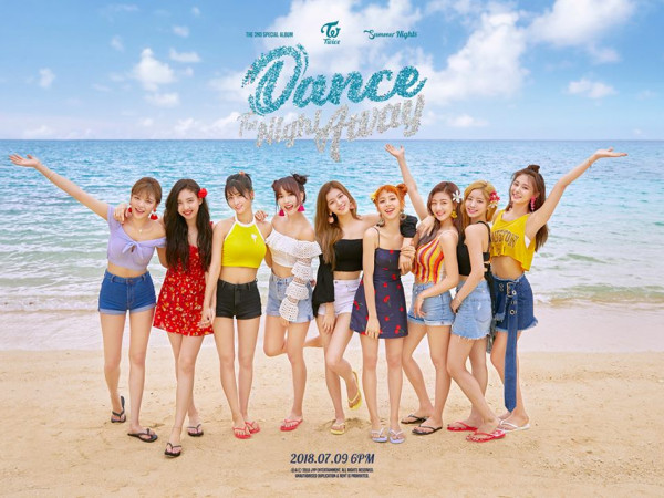 TWICE, những cô gái không bao giờ tự hài lòng với những gì mình đã làm được