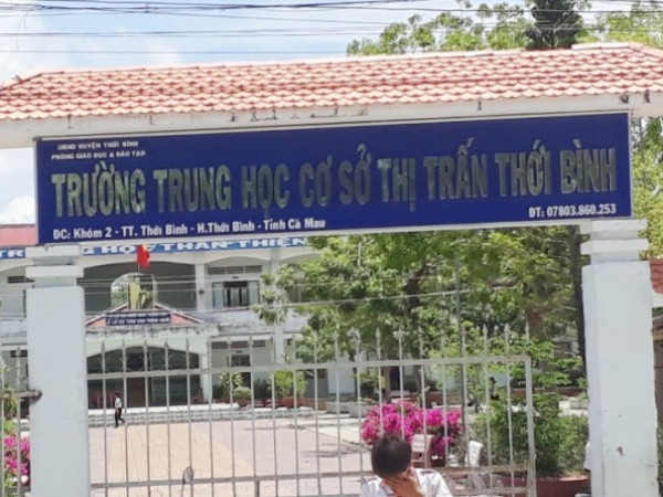 Cà Mau: Sẽ không cho thầy giáo bị tố “sàm sỡ” nhiều nữ sinh đứng lớp