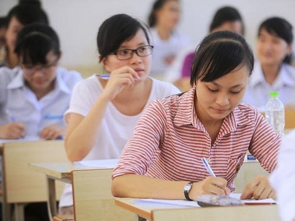 Thi THPT QG 2018: Sẽ ra sao nếu sau 5 phút làm bài mà đề thi bị nhoè hay rách?