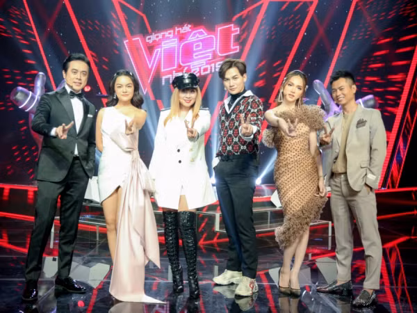 Phạm Quỳnh Anh, Hương Giang, Ali Hoàng Dương ngồi ghế nóng "Giọng hát Việt nhí 2019" 