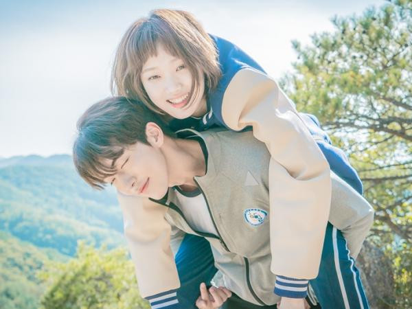 Công ty quản lý YG chính thức xác nhận chuyện hẹn hò của Lee Sung Kyung và Nam Joo Hyuk