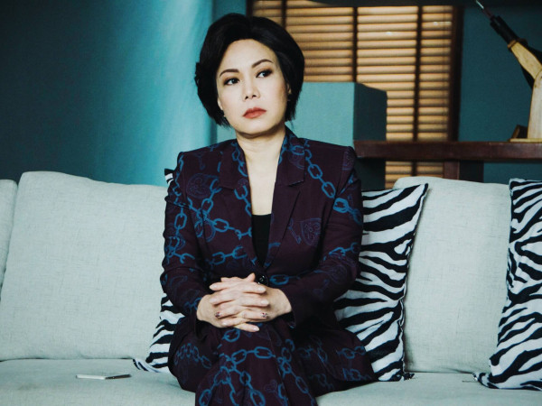 Việt Hương khóc tức tưởi trong trailer phim, hé lộ vai diễn lạ nhất trong sự nghiệp