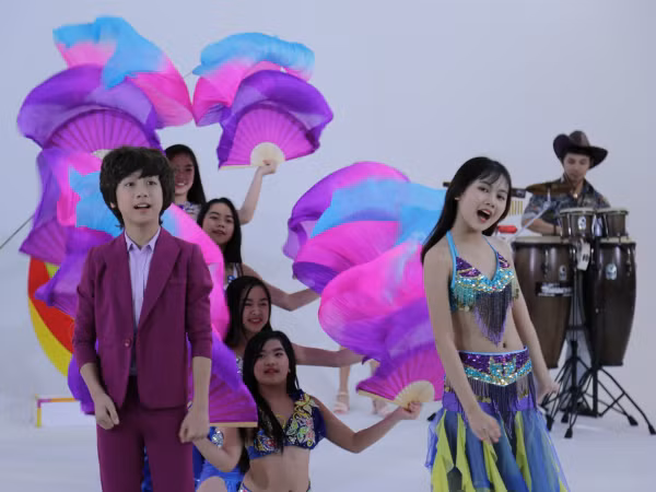 Bộ đôi nhí Bảo An - Gia Khiêm tung MV ca khúc có nhiều vần "C" nhất năm 2017 