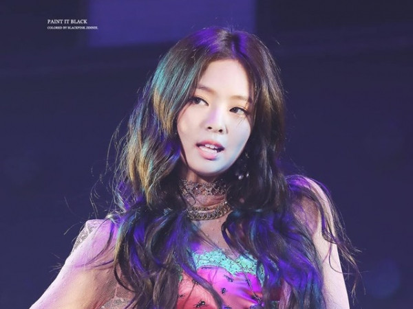Jennie (BLACKPINK) bỗng nhiên bị "vạ lây" vì thái độ của quản lý