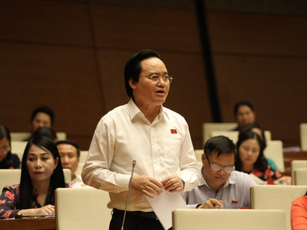 Bộ trưởng Phùng Xuân Nhạ: “Tiêu cực, gian lận thi cử thời nào cũng có”