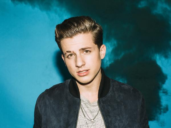 "Hoàng tử tình ca" Charlie Puth hẹn hò với "Taylor Swift phiên bản diễn viên"?