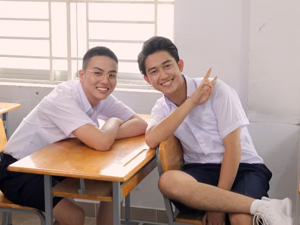 "Thánh nói" Duy Khánh cũng chỉ biết "cạn lời" khi bị bạn học bắt nạt trong "My Sky"