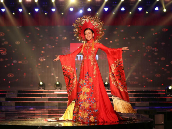 Top 10 Quốc phục Miss Grand International 2017 có tới 8 nước Đông Nam Á, Việt Nam đứng thứ 2