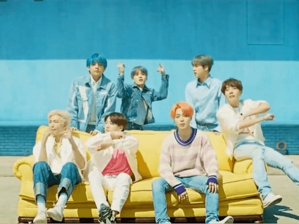 Sửng sốt với màn tung hoành ngang dọc của "Boy With Luv" (BTS) trên YouTube
