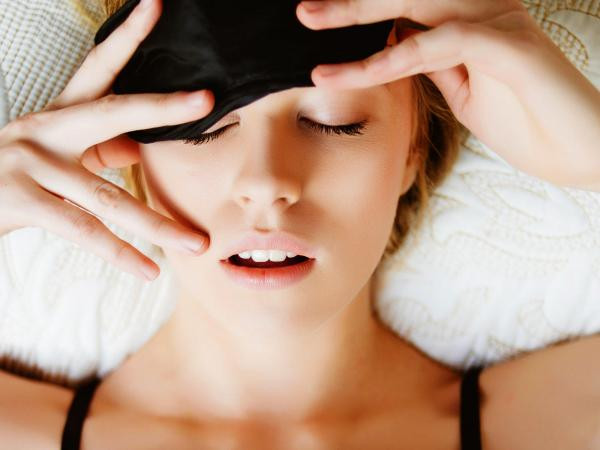 Chúng ta dễ bị tăng cân, không phải vì ăn uống, đôi khi còn vì giấc ngủ