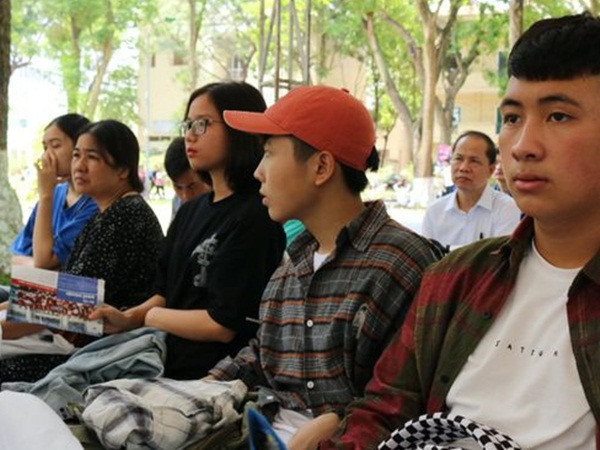 Hơn 3 điểm/môn có thể đỗ đại học: Không nên đánh đổi chất lượng lấy số lượng