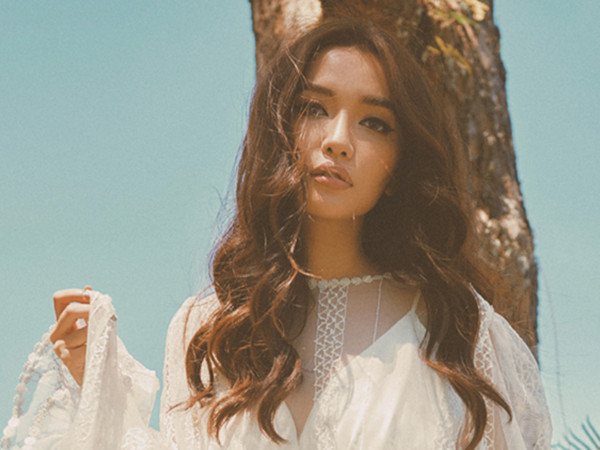 Bích Phương úp mở dự án âm nhạc mùa Tết khiến fan đứng ngồi không yên