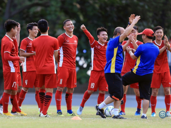 Trợ lý ngôn ngữ của thầy Park "tiết lộ" những tuyển thủ được triệu tập cho AFF Cup 2018