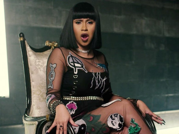 Sau tất cả, “siêu sao” chính hiệu của Billboard Hot 100 là cô nàng rapper này đây!