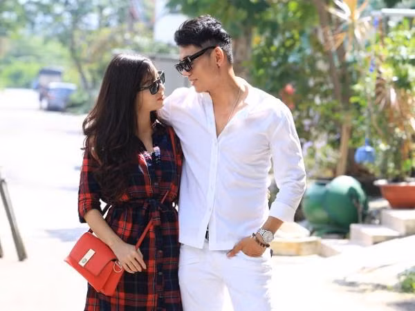 Hotgirl Hạ Anh lén lút "hẹn hò" cùng Lý Bình