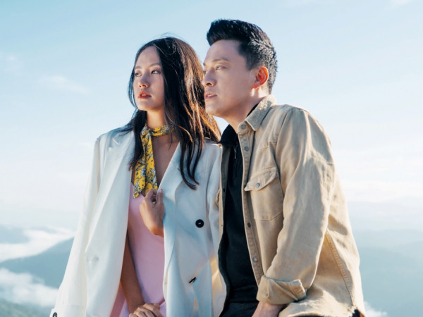 Bất ngờ với dung mạo "thách thức thời gian" của A2 Lam Trường trong MV mới đậm chất ngôn tình