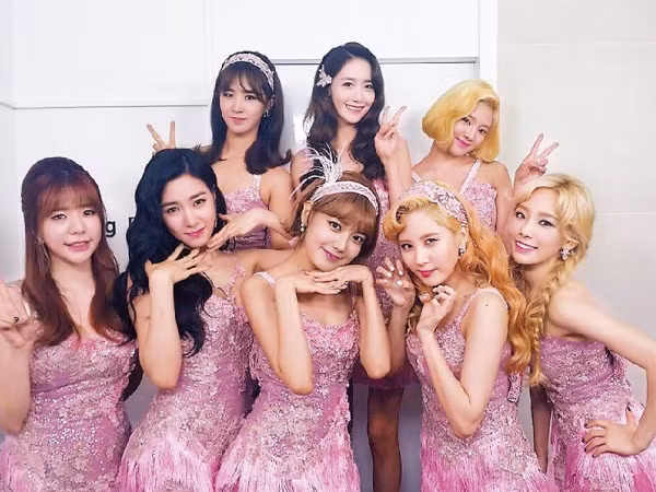 Một lần nữa, Tiffany lại nhắc đến kế hoạch SNSD trở lại với đủ 8 thành viên