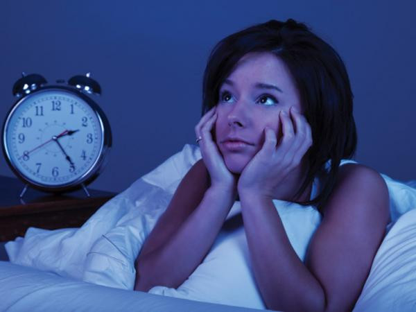 Mất ngủ? 6 thực phẩm này sẽ là cứu tinh của bạn!