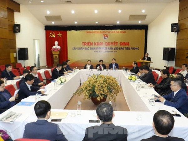 Sáp nhập báo Sinh Viên Việt Nam vào báo Tiền Phong