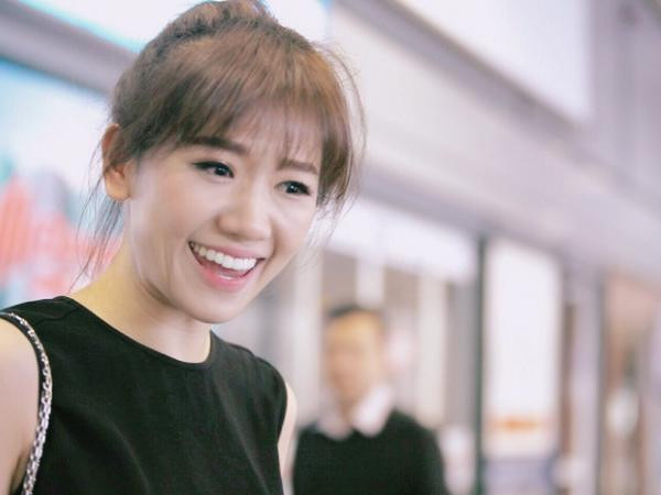 Hari Won xinh đẹp, khéo léo trổ tài làm kim chi với nghệ nhân Hàn Quốc