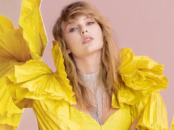 Taylor Swift: Mỗi một bài hát là một mảnh kí ức của tôi