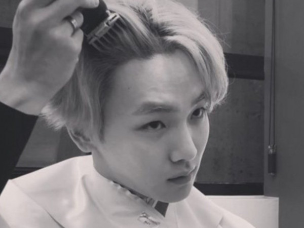 Key (SHINee) gây sốc cho fan khi tung clip tự cạo đầu