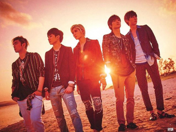 NU'EST phiên bản 4 người có tên gọi mới, gửi thông điệp ngọt ngào cho Hwang Minhyun