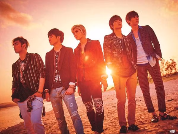 NU'EST phiên bản 4 người có tên gọi mới, gửi thông điệp ngọt ngào cho Hwang Minhyun