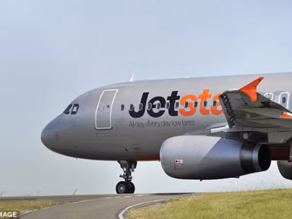 Jetstar phản ứng ra sao khi bị xếp "đội sổ" trong cuộc đua chất lượng phục vụ khách hàng?