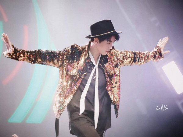 Nhìn lại những dấu ấn đậm nét trong sự nghiệp của "tiểu thiên vương" Vương Tuấn Khải