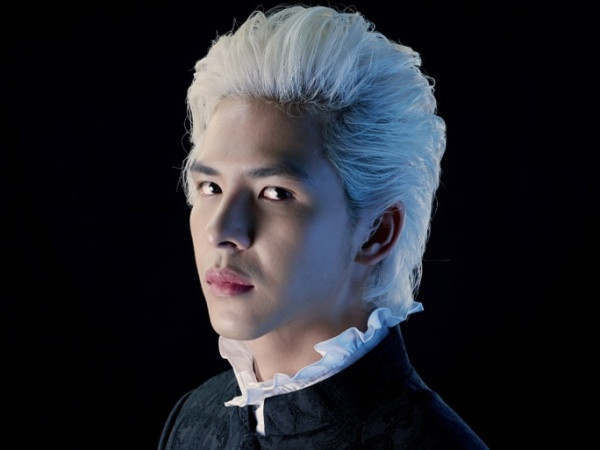 Denis Đặng - Giám đốc sáng tạo kiêm mỹ nam “chuyển giới” trong MV của Nguyễn Trần Trung Quân là ai?