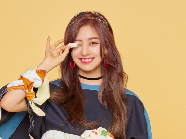 Đi tìm sức mạnh ngầm giúp Jihyo trở thành cô trưởng nhóm ấn tượng của TWICE